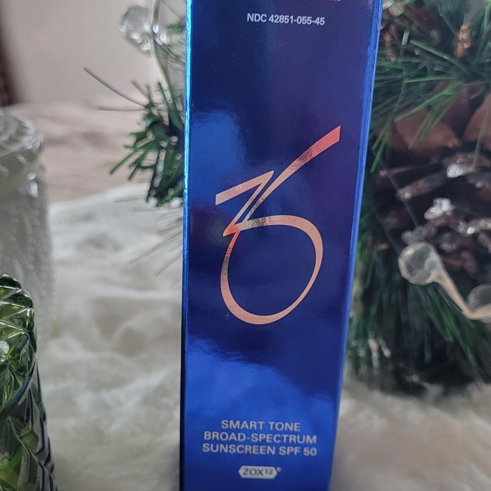 New! ZO SKIN HEALTH Smart Tone Broad-Spectrum Sunscreen SPF 50 - Exp 11/2026